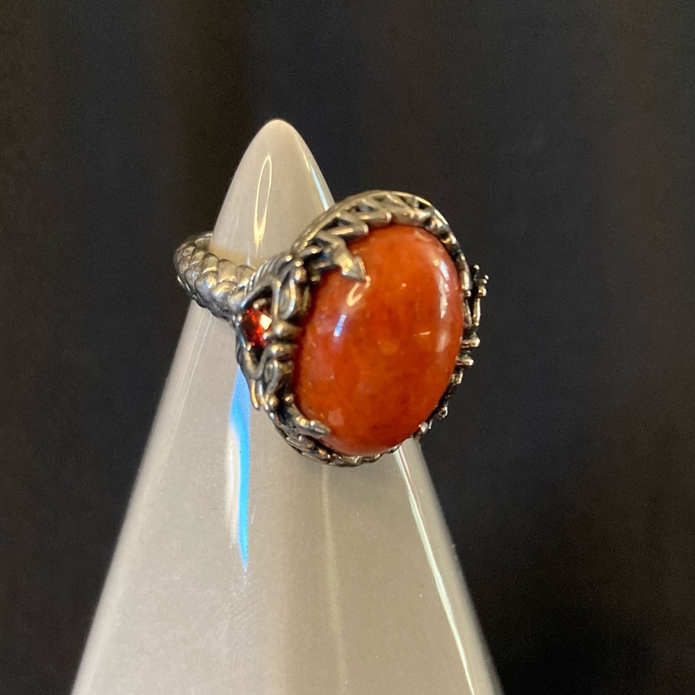 Jade of Yesteryear Dragon Ring